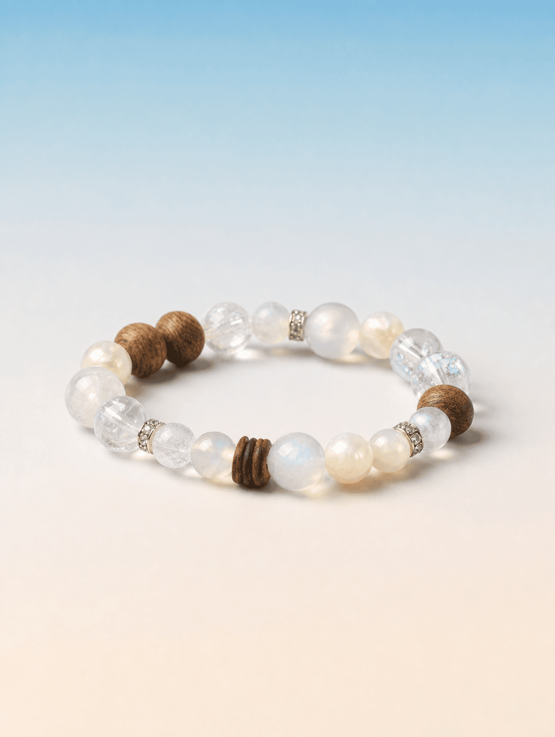 FIVEFOLD Metal bracelet in pearl, clear crystal and natural wood tones